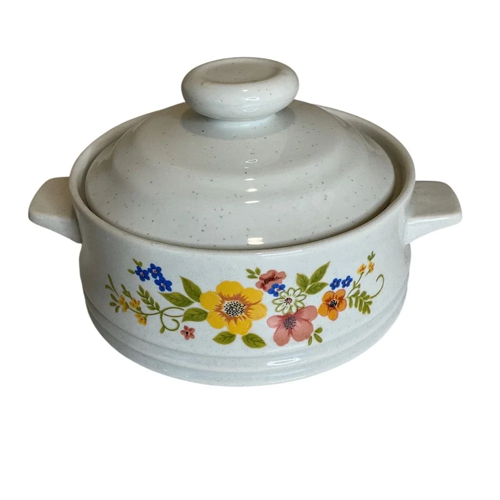 Vtg Sweet Flowers & Daisy Bake n' Store Stoneware Lidded Casserole Dish 80s